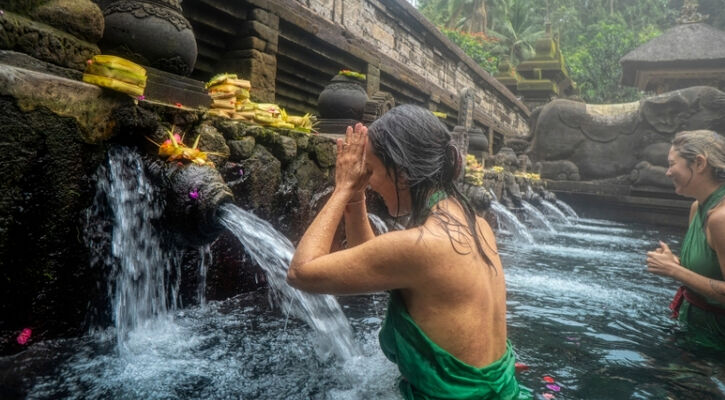 ELEGANT BALİ